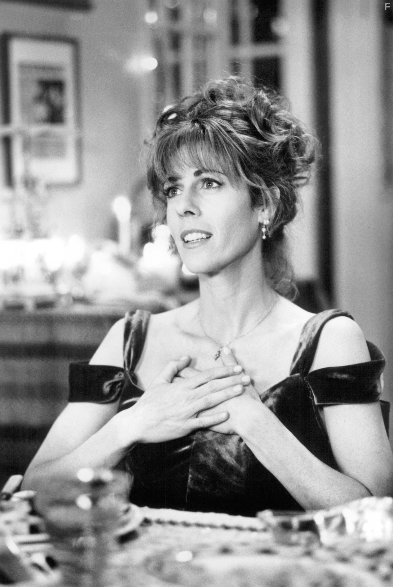 Rita Wilson in Совершенно чокнутый (1994)