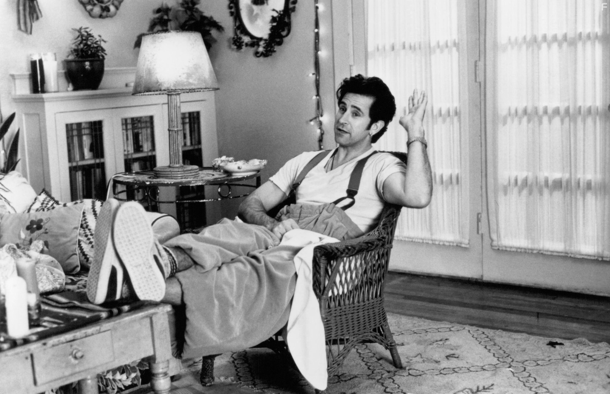 Anthony LaPaglia in Совершенно чокнутый (1994)