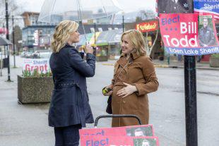 Alison Sweeney and Lisa Durupt in Murder, She Baked: A Deadly Recipe (2016)