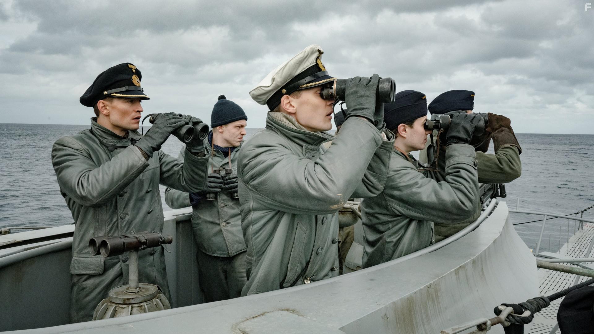 Rick Okon, August Wittgenstein, and Leonard Kunz in Das Boot (2018)