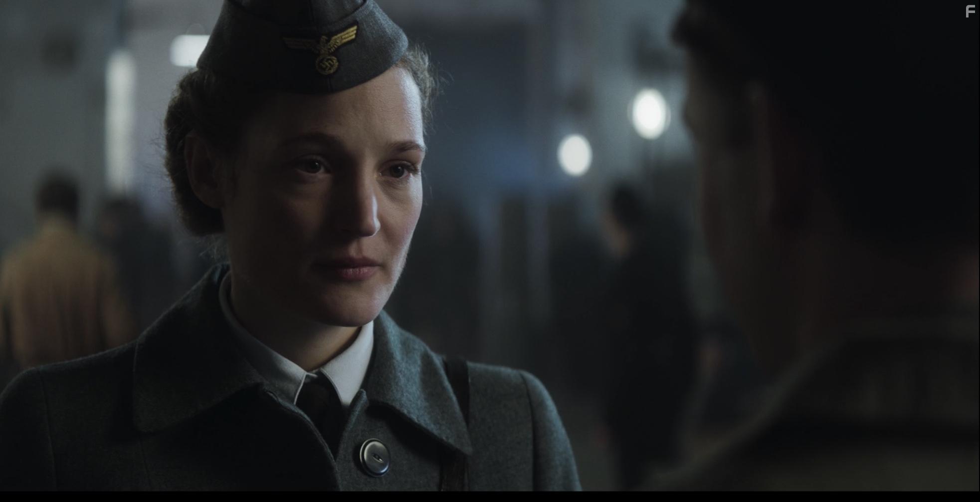 Vicky Krieps in Das Boot (2018)