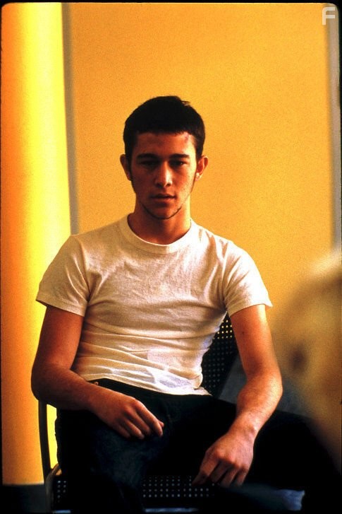 Joseph Gordon-Levitt in Маниакальный (2001)