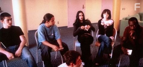 Don Cheadle, Zooey Deschanel, Joseph Gordon-Levitt, Cody Lightning, and Sara Rivas in Маниакальный (2001)