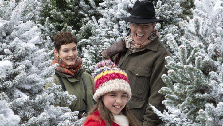 Ann Osmond, Jim O'Hare, and Samarah Conley in Last Vermont Christmas (2018)