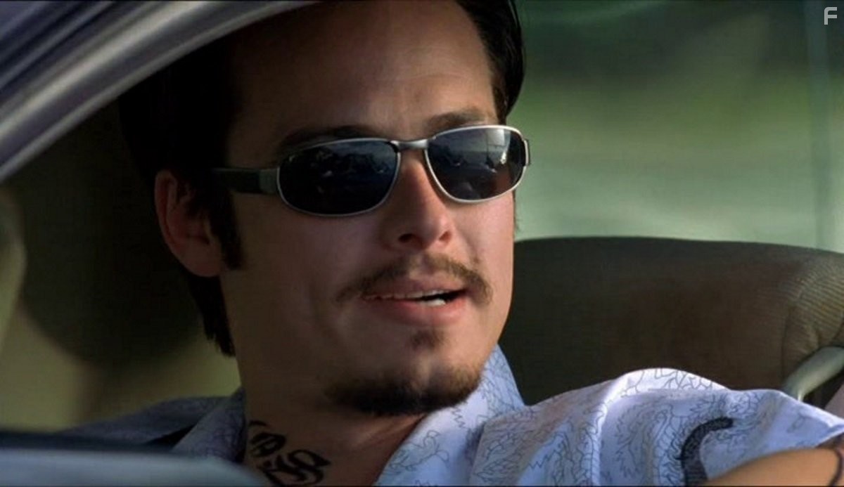 Liam Waite in Second Skin (2000)