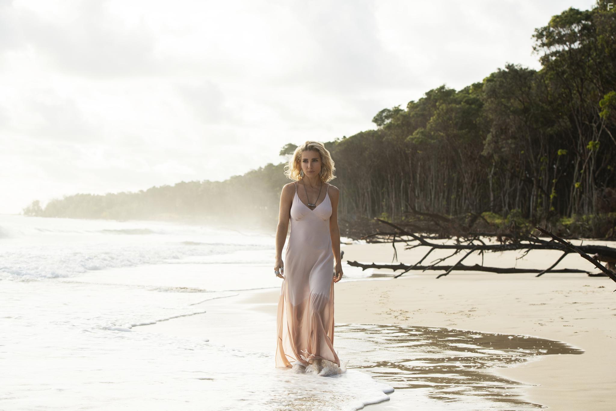 Elsa Pataky in Tidelands (2018)