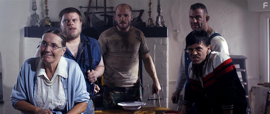 Lee Charles, Mingus Johnston, Jenny Stokes, Darren Maffucci, and Grant Steven in Cannibals and Carpet Fitters (2017)