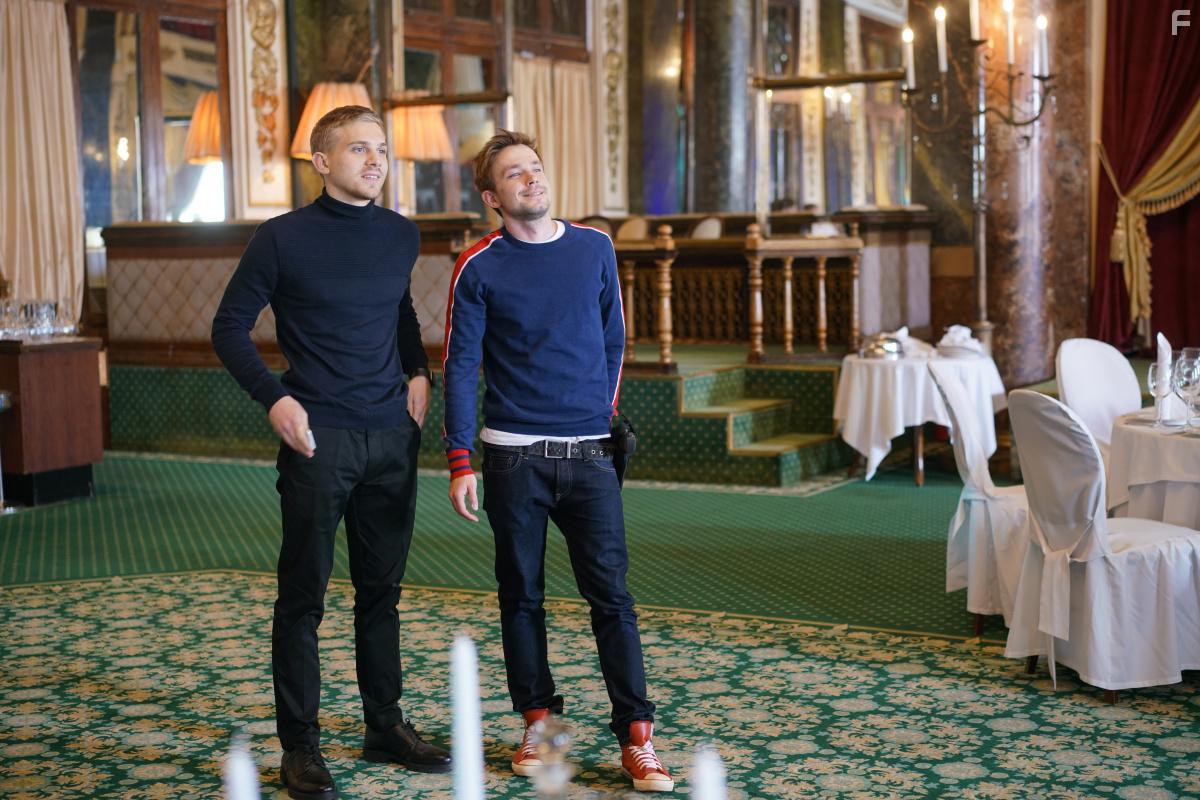 Полицейский с Рублёвки. Новогодний беспредел #1