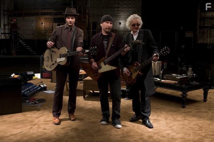Jimmy Page, The Edge, and Jack White in Приготовьтесь, будет громко (2008)