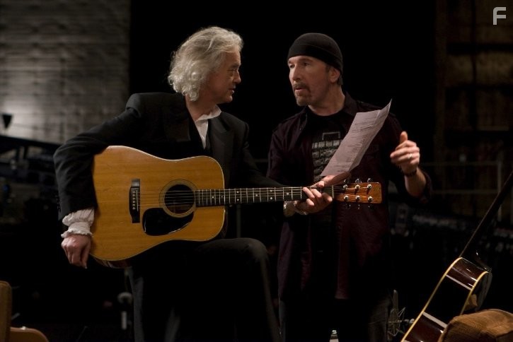 Jimmy Page and The Edge in Приготовьтесь, будет громко (2008)