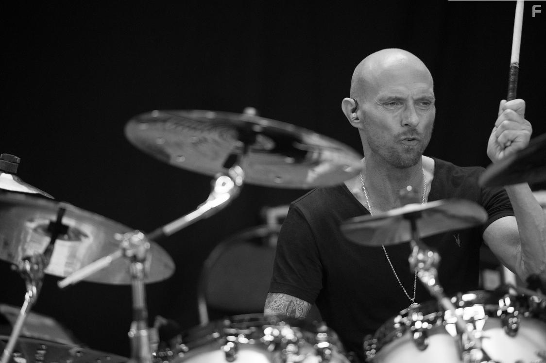 Luke Goss and Matt Goss in After The Screaming Stops (2018)