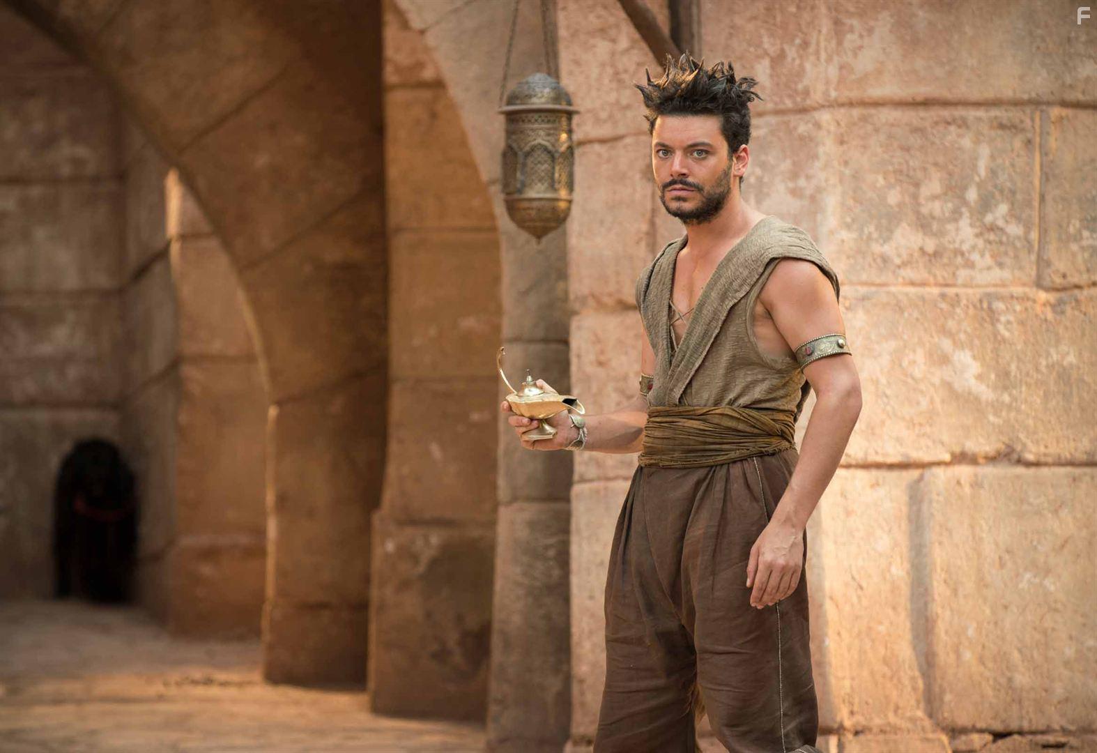 Kev Adams in Alad'2 (2018)