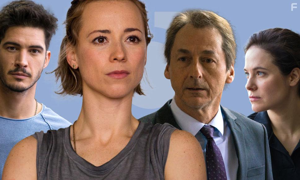 Caroline Dhavernas, Luc Picard, and Karine Vanasse in Blue Moon (2016)