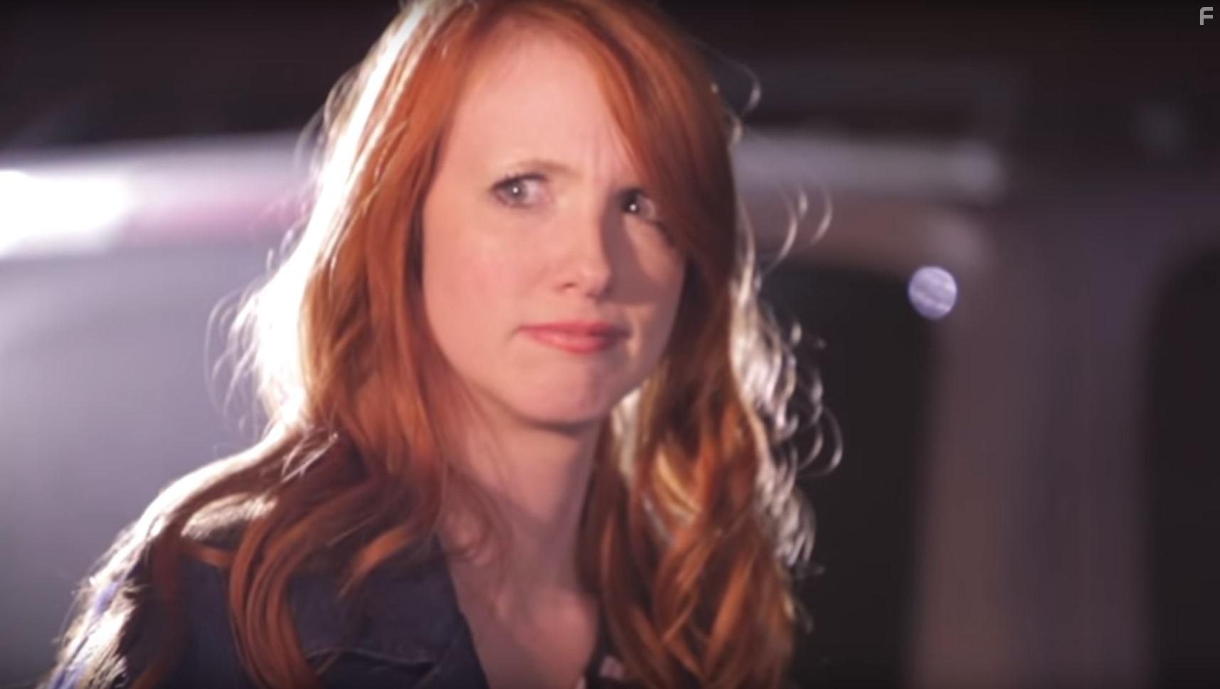 Roni Jonah in Selling Stupid (2017)