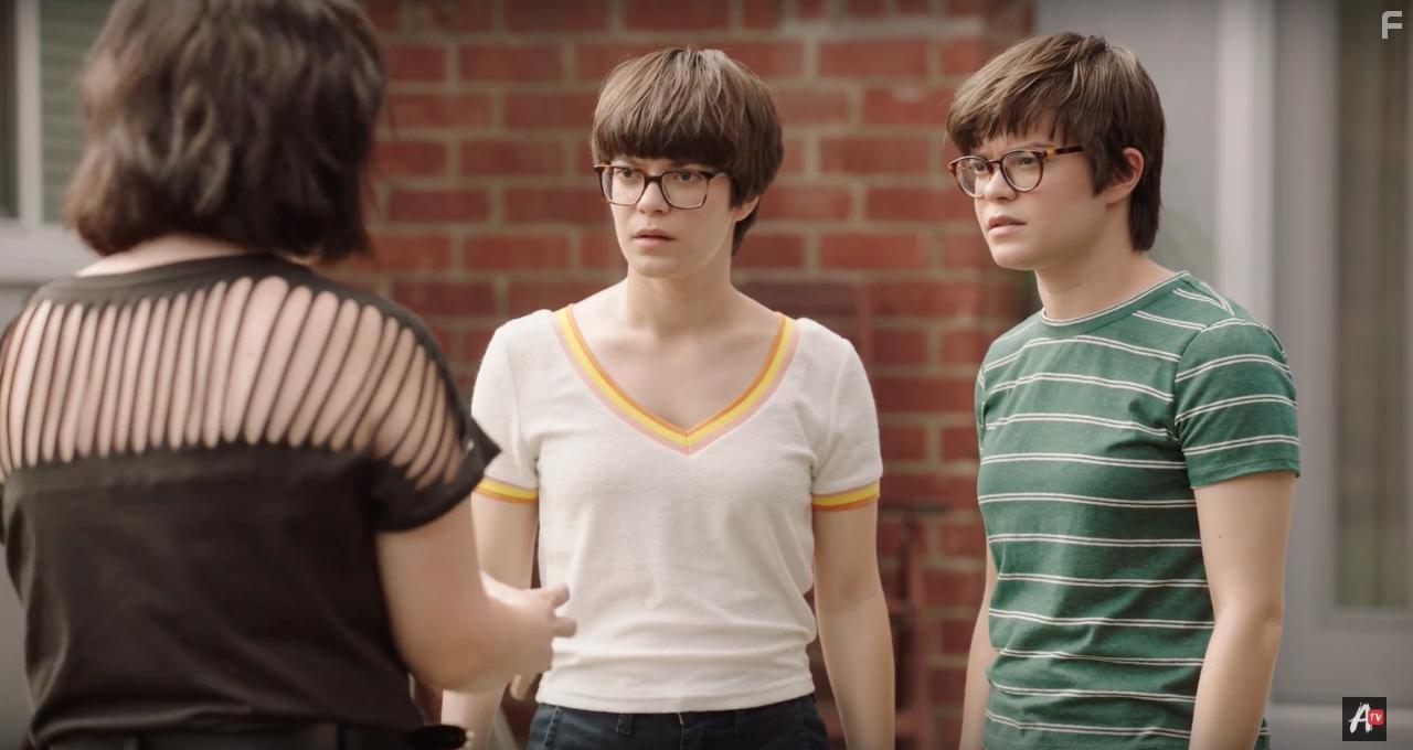 Преувеличение с Кэт и Джун #3