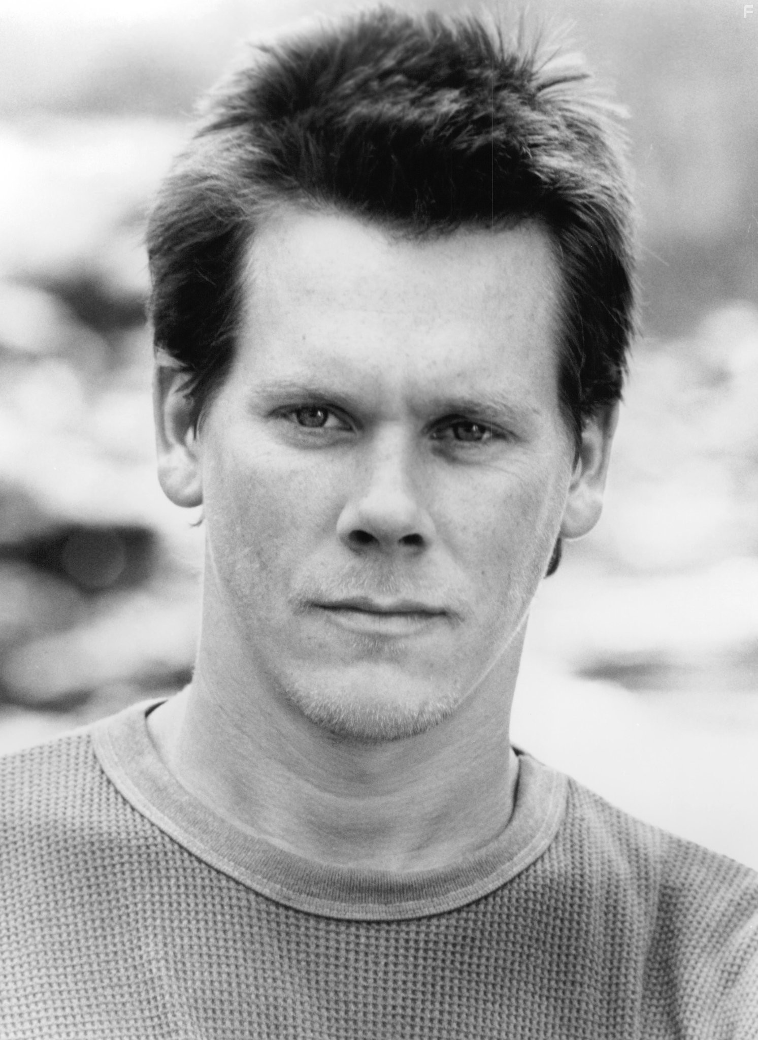 Kevin Bacon in Дикая река (1994)