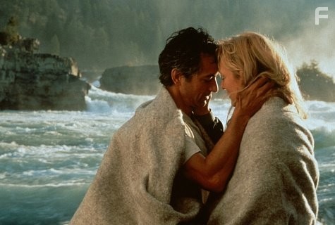 David Strathairn and Meryl Streep in Дикая река (1994)