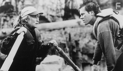 Kevin Bacon and Meryl Streep in Дикая река (1994)