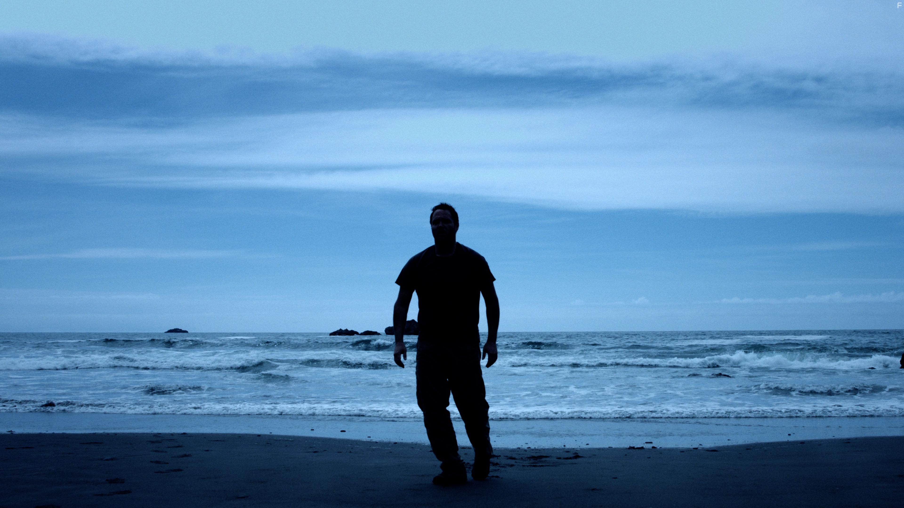 Andrew Graves in Nowhere Mind (2018)