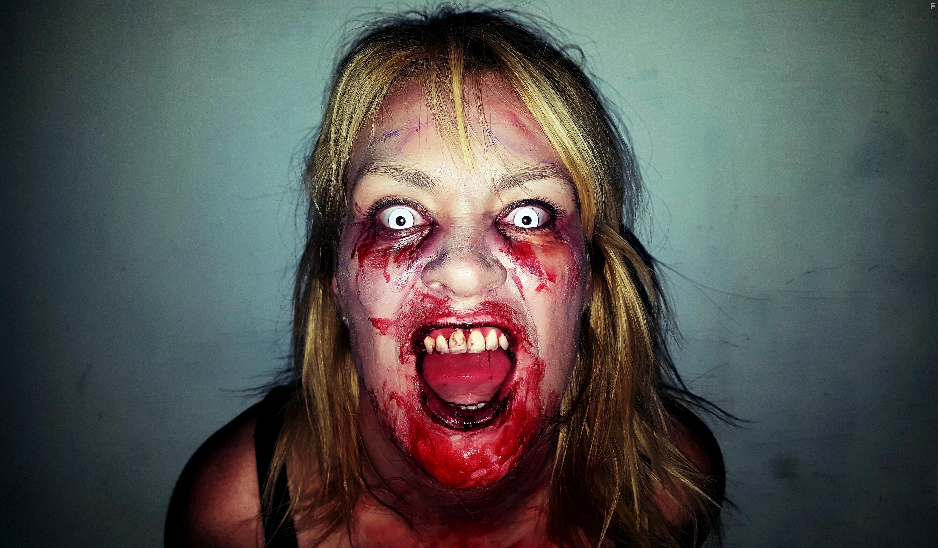 Fiona Tulloch in Redcon-1 (2018)