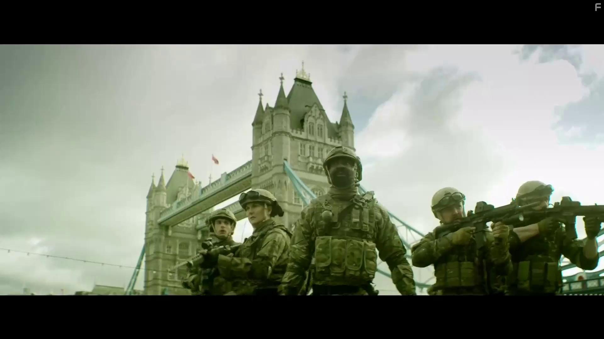 Oris Erhuero, Akira Koieyama, Mark Strange, Katarina Leigh Waters, Joshua Dickinson, and Martyn Ford in Redcon-1 (2018)