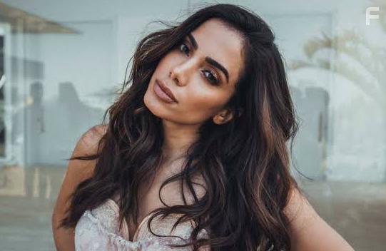 Anitta in Vai Anitta (2018)