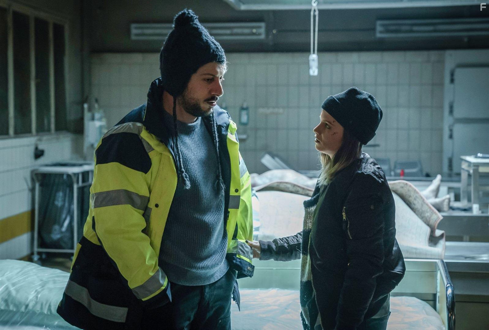 Звонок мертвецу