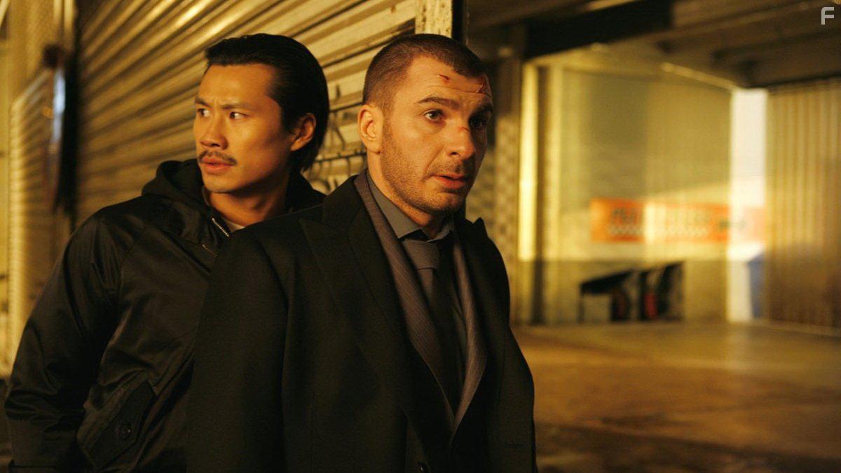 Michal Youn and Frdric Chau in Coursier (2010)