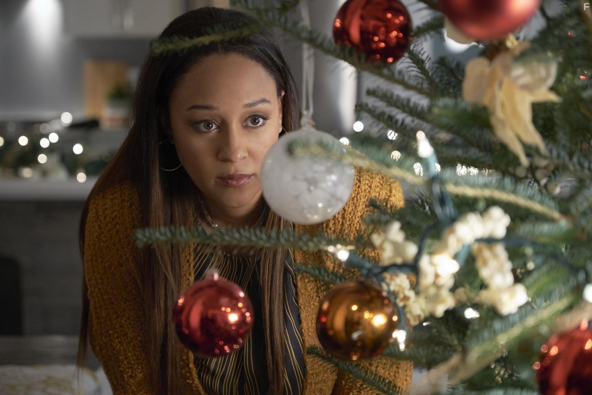 Tia Mowry-Hardrict in A Gingerbread Romance (2018)
