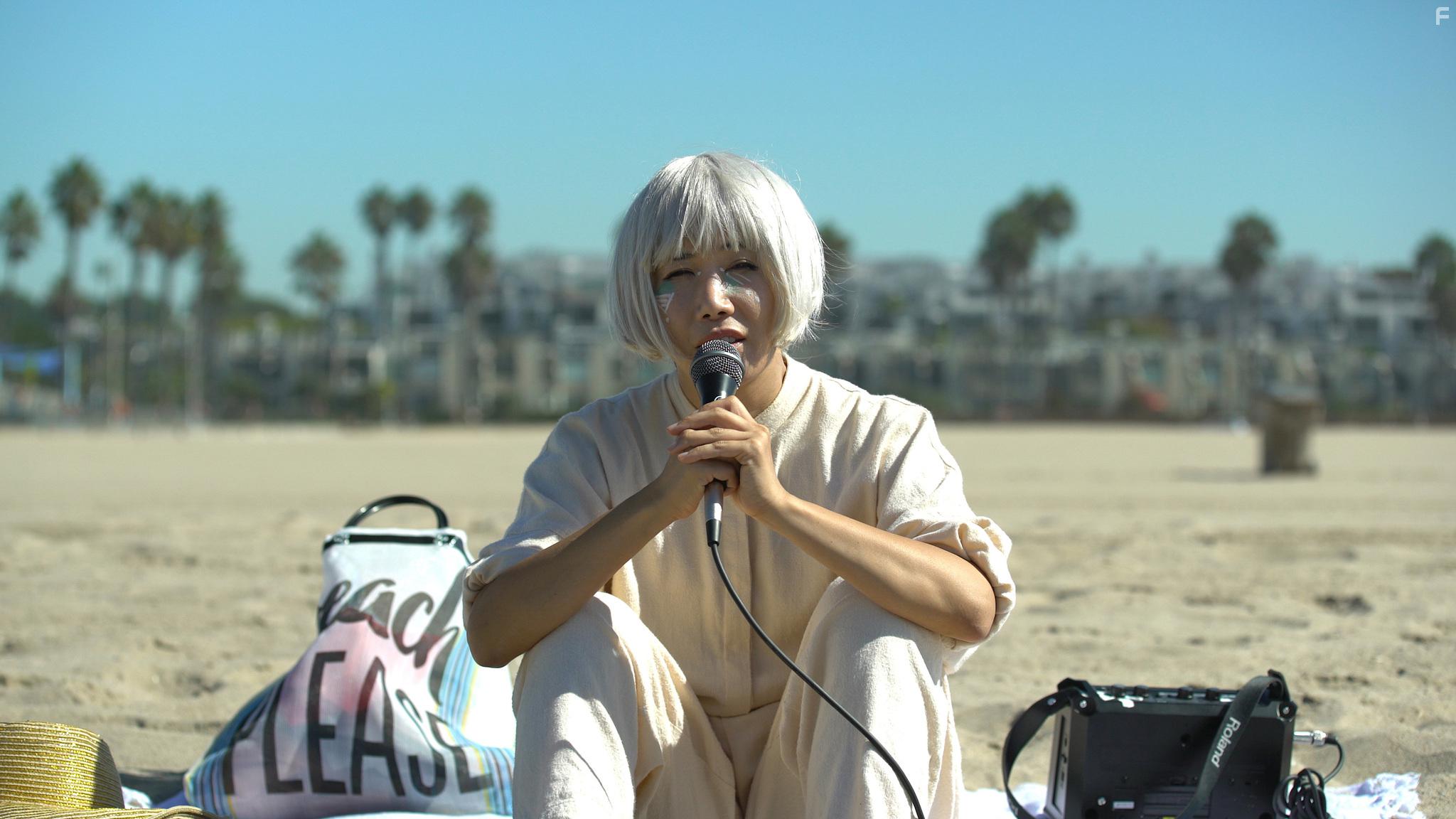 Vivian Bang in White Rabbit (2018)