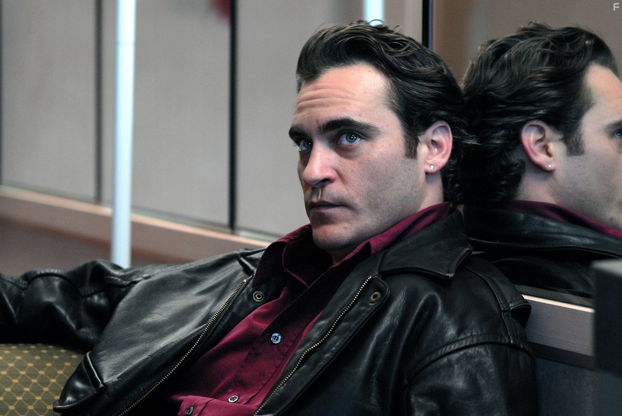 Joaquin Phoenix in Хозяева ночи (2007)