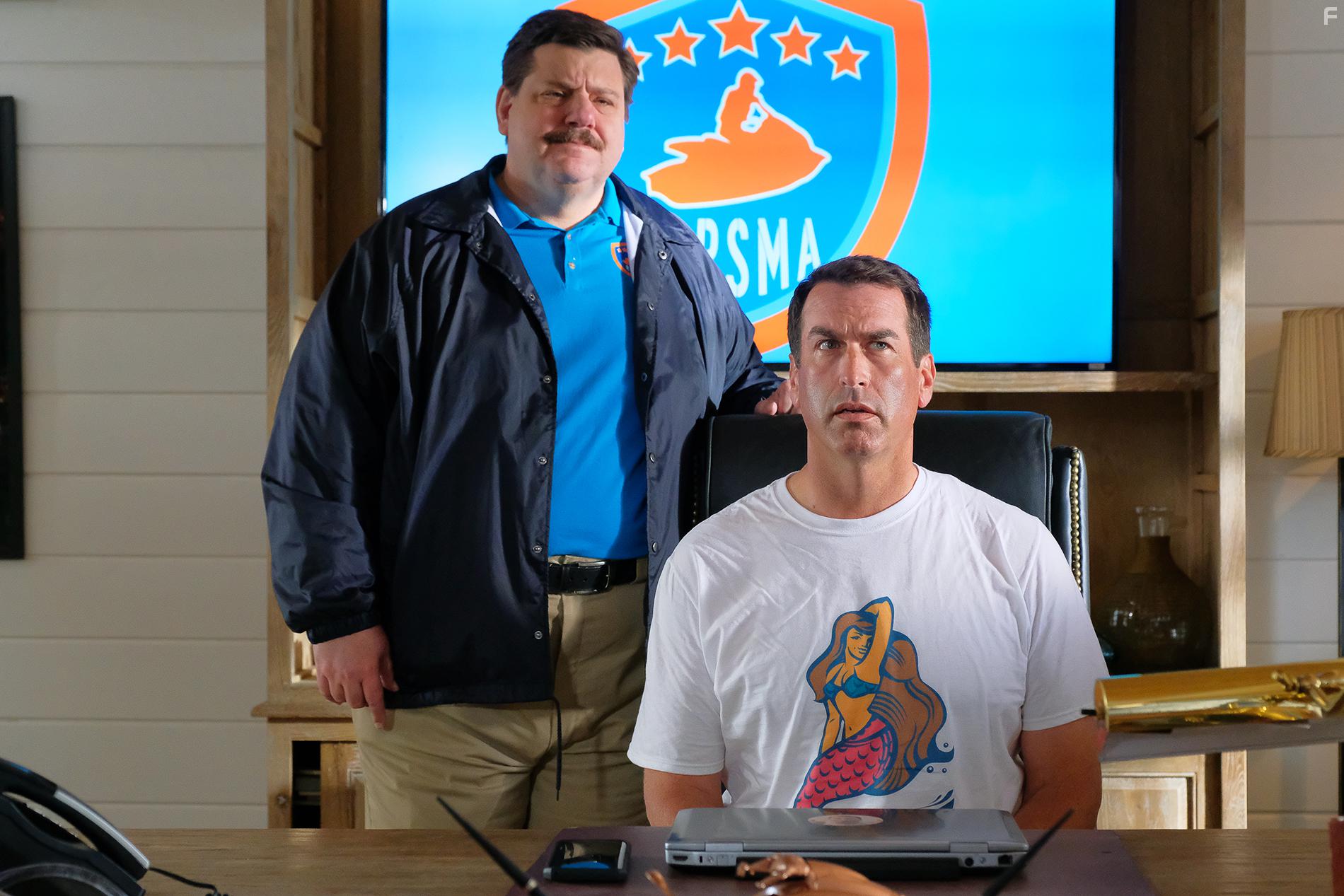 Rob Riggle and Billy Merritt in Rob Riggle's Ski Master Academy (2018)