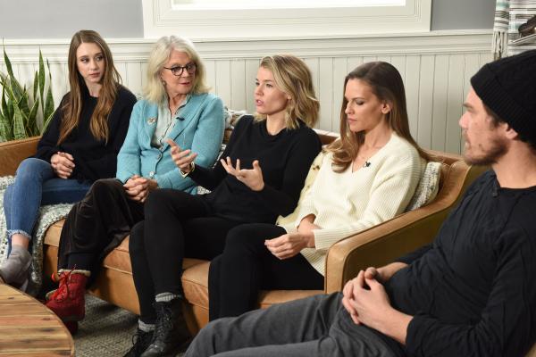 Blythe Danner, Hilary Swank, Elizabeth Chomko, and Taissa Farmiga at an event for What They Had (2018)