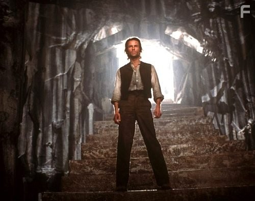 Guy Pearce in Машина времени (2002)