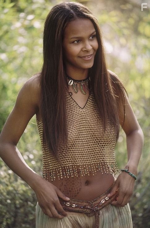 Samantha Mumba in Машина времени (2002)