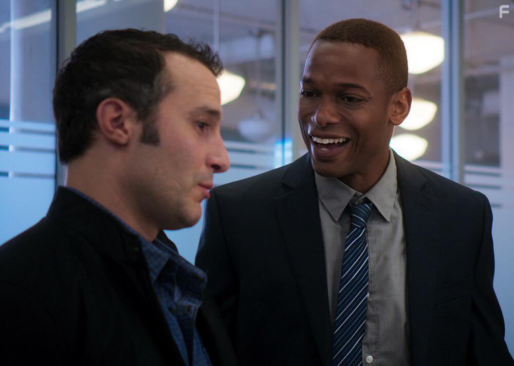 Лепестки с шипами