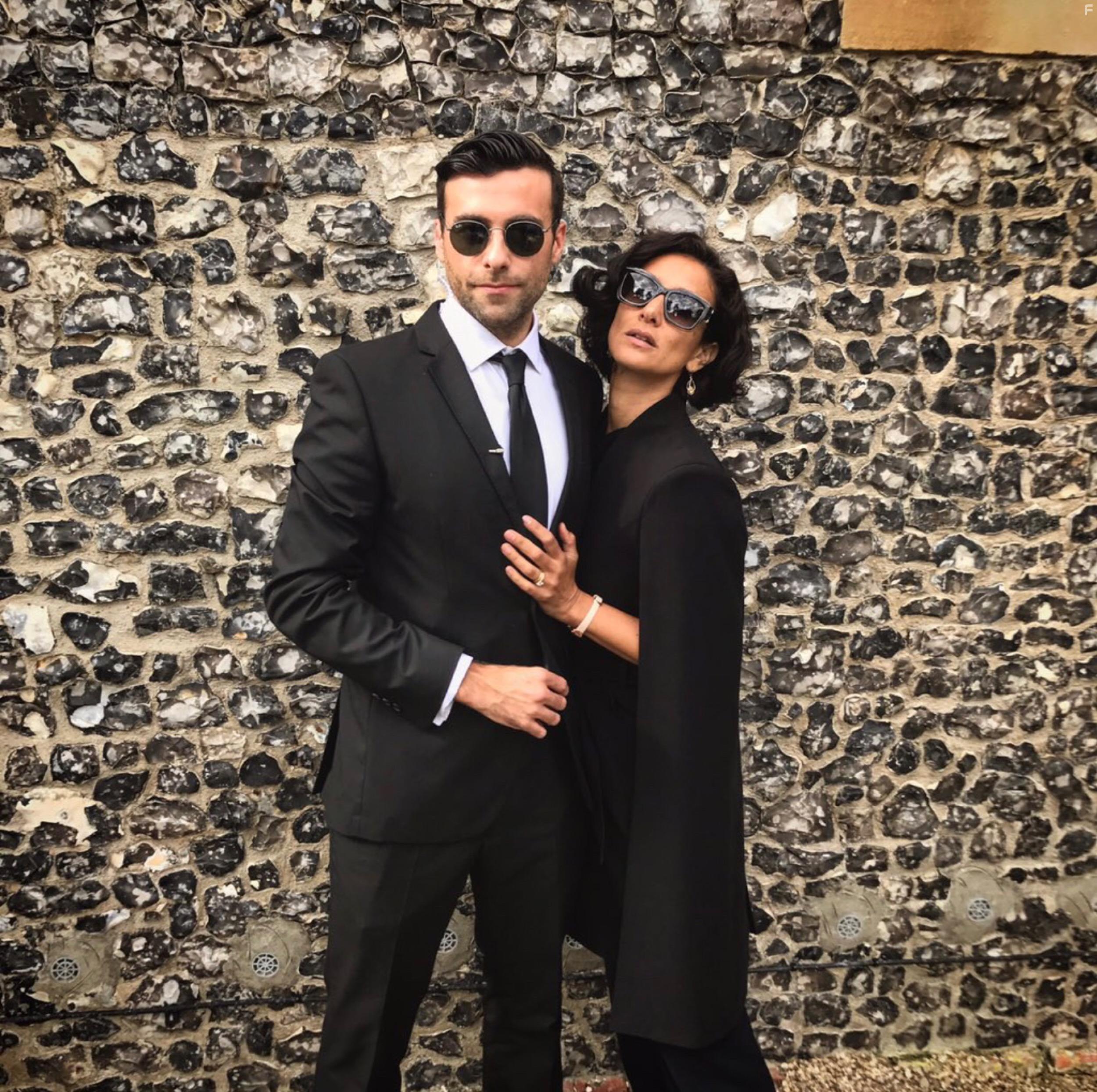 Indira Varma and Huw Parmenter in Close (2019)