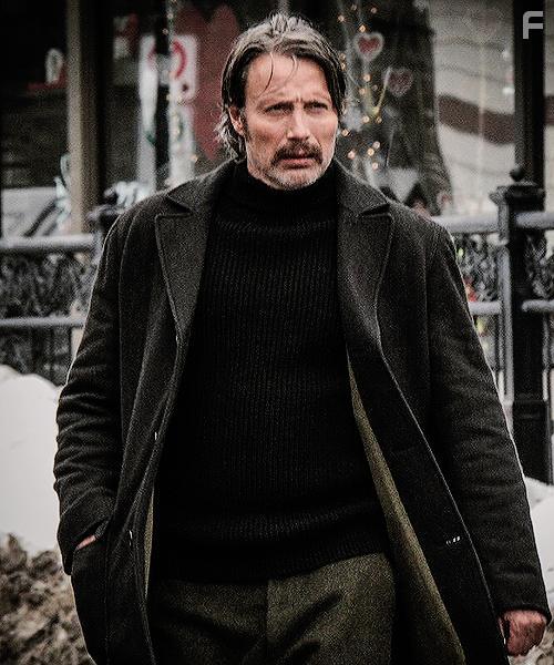 Mads Mikkelsen in Polar (2019)