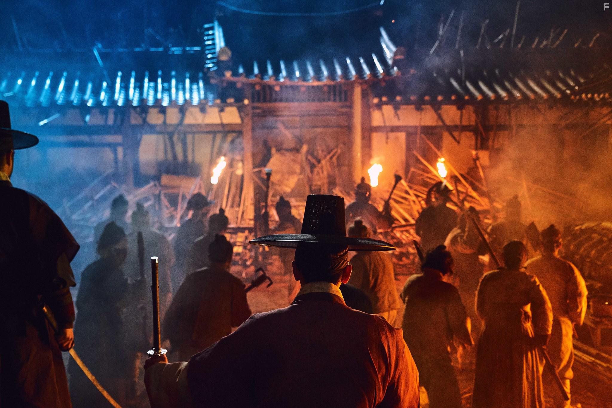 Ji-Hoon Ju in Kingdom (2019)