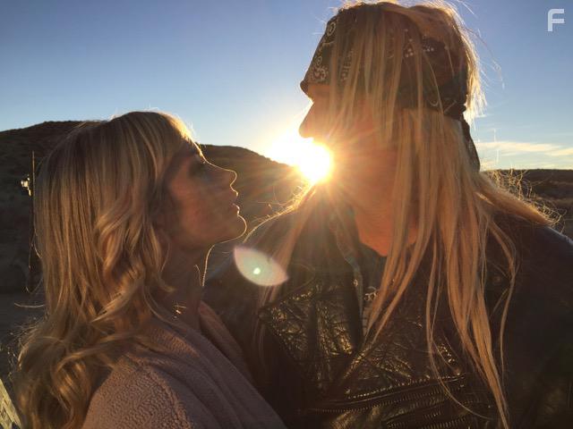 Jake Busey and Cameron Richardson in Dead Ant (2017)