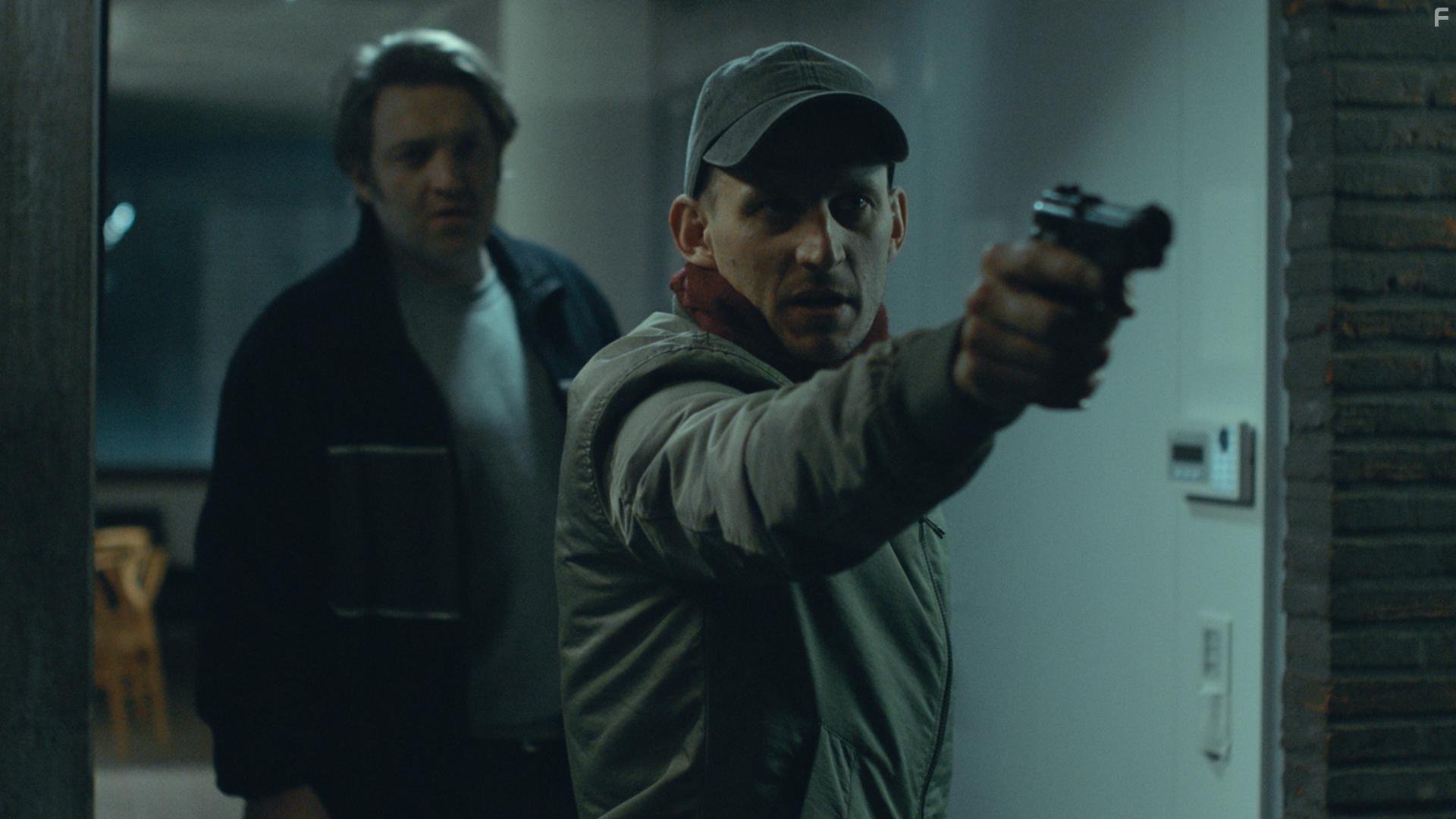 Titus De Voogdt and Bert Haelvoet in De Dag (2018)