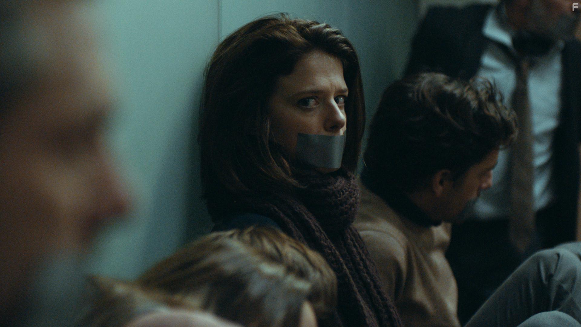 Maaike Neuville and Jelle De Beule in De Dag (2018)