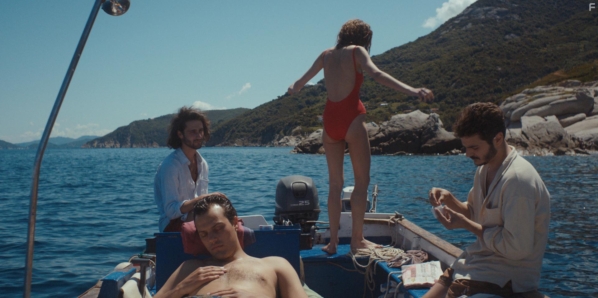 Daisy Bevan, Lorenzo Fiuzzi, Elia William Cittadini, and Federico Signorelli in Noble Earth (2017)