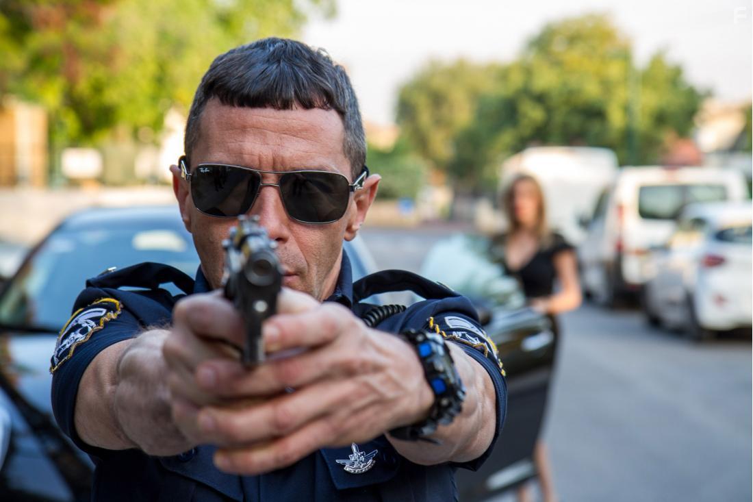 Yuval Semo in Hashoter Hatov (2015)