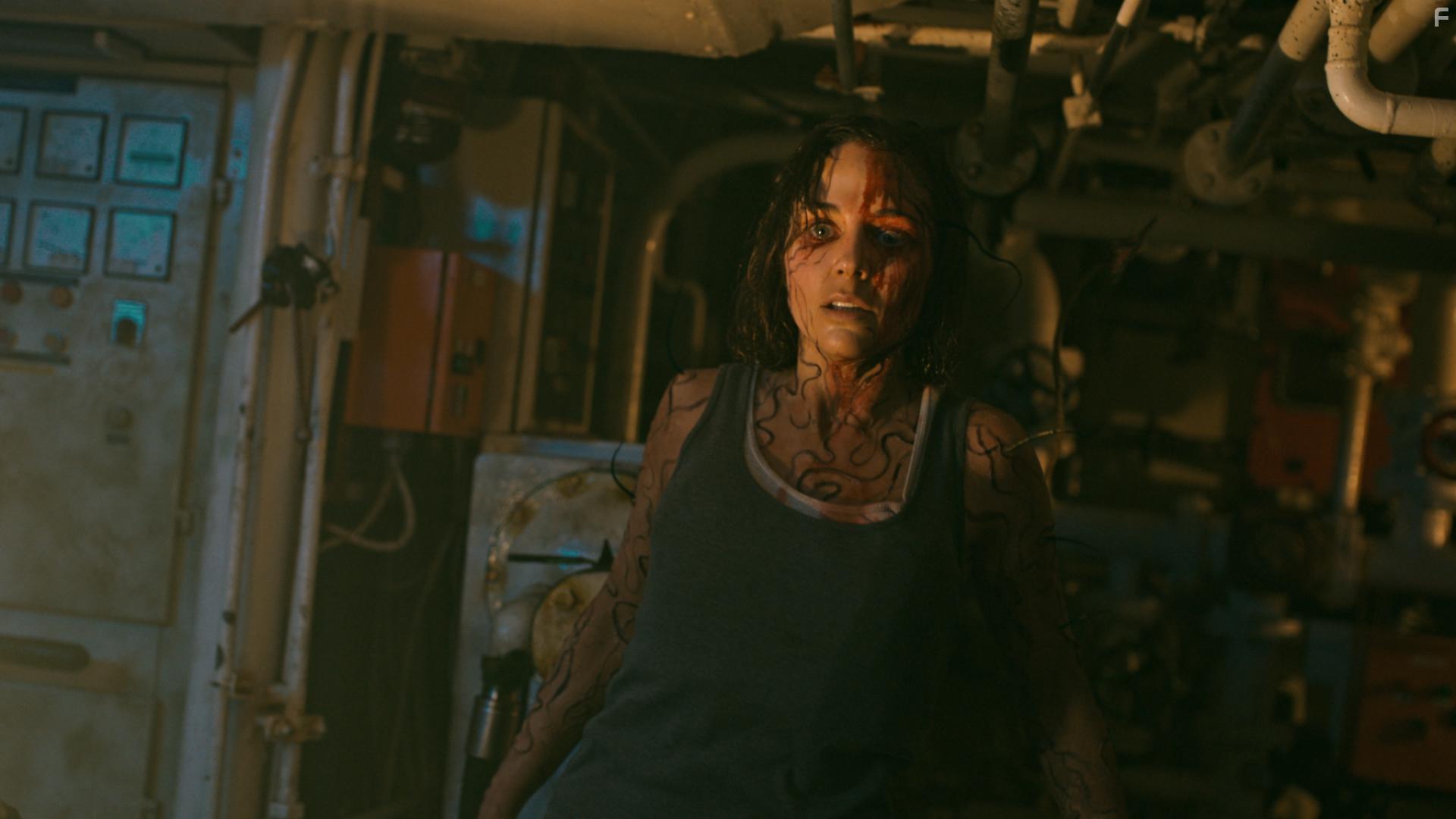 Tanya van Graan in Dead in the Water (2018)