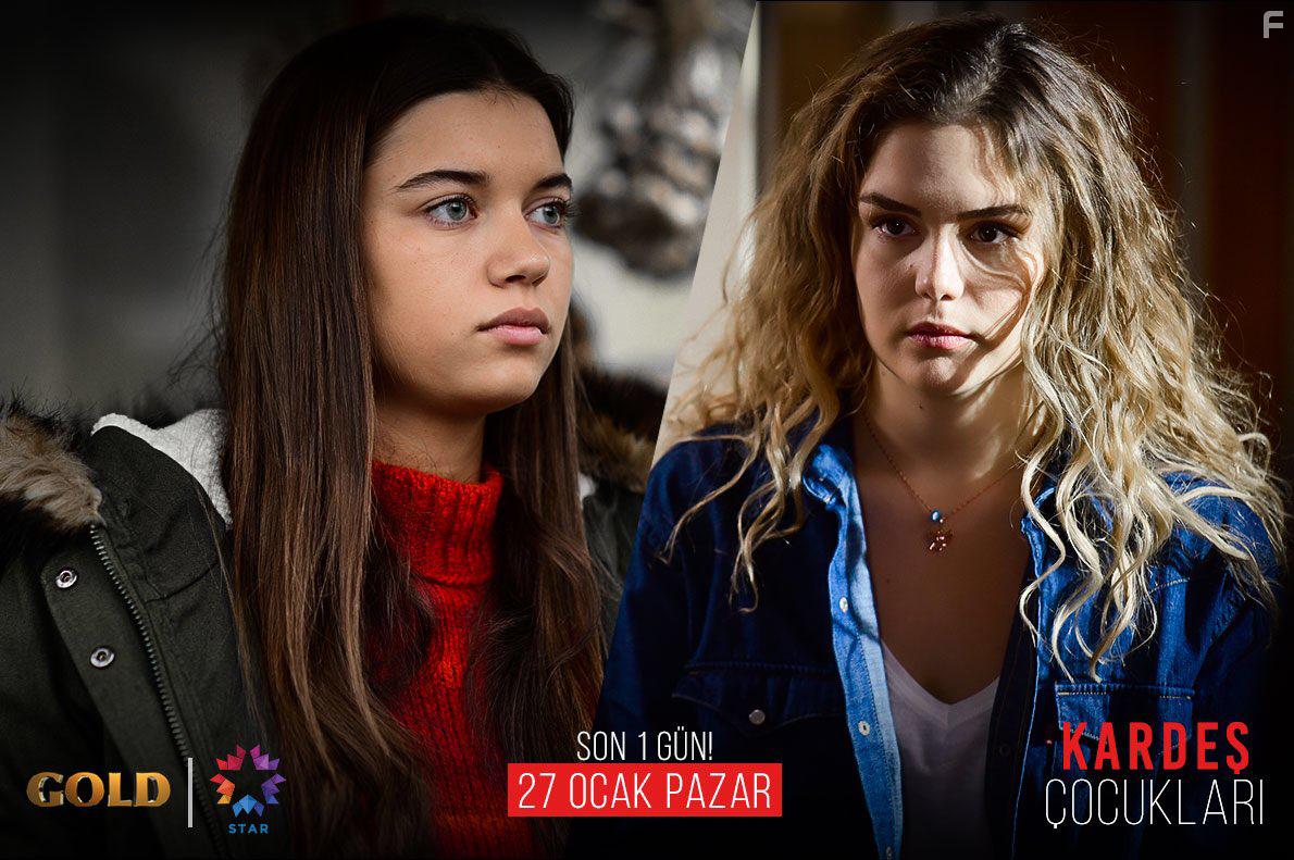 Alara Turan and Afra Saraoglu in Kardes ocuklari (2019)