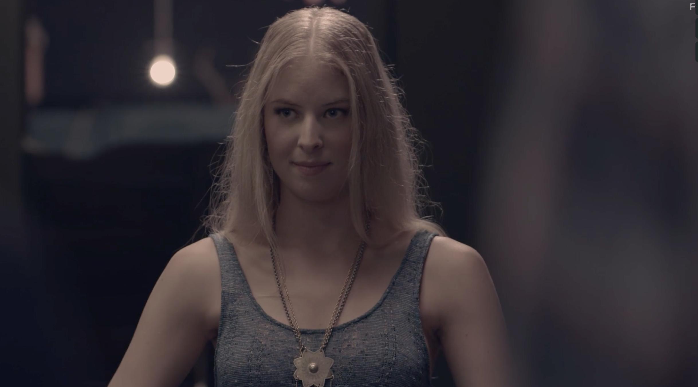 Ianna Vasale in The Mad Ones (2017)