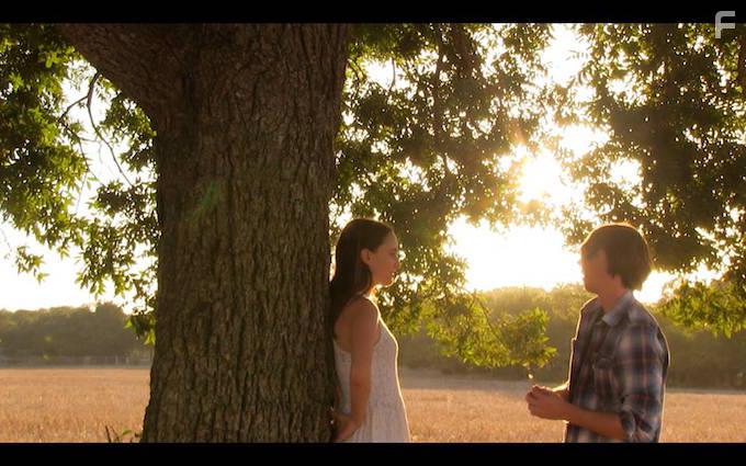 Rachel Ravel and James Powell in Glass (2016)