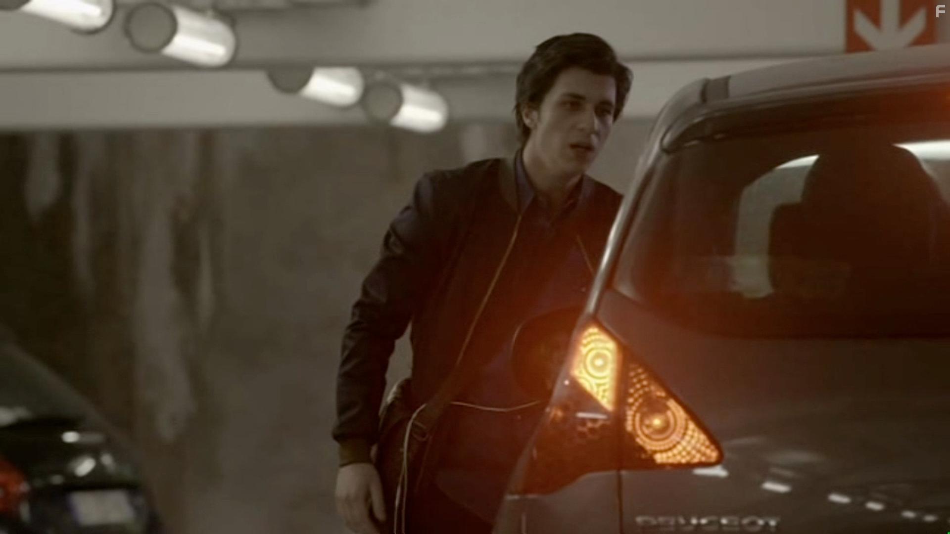 Maxence Kouzoubachian in Accus (2015)