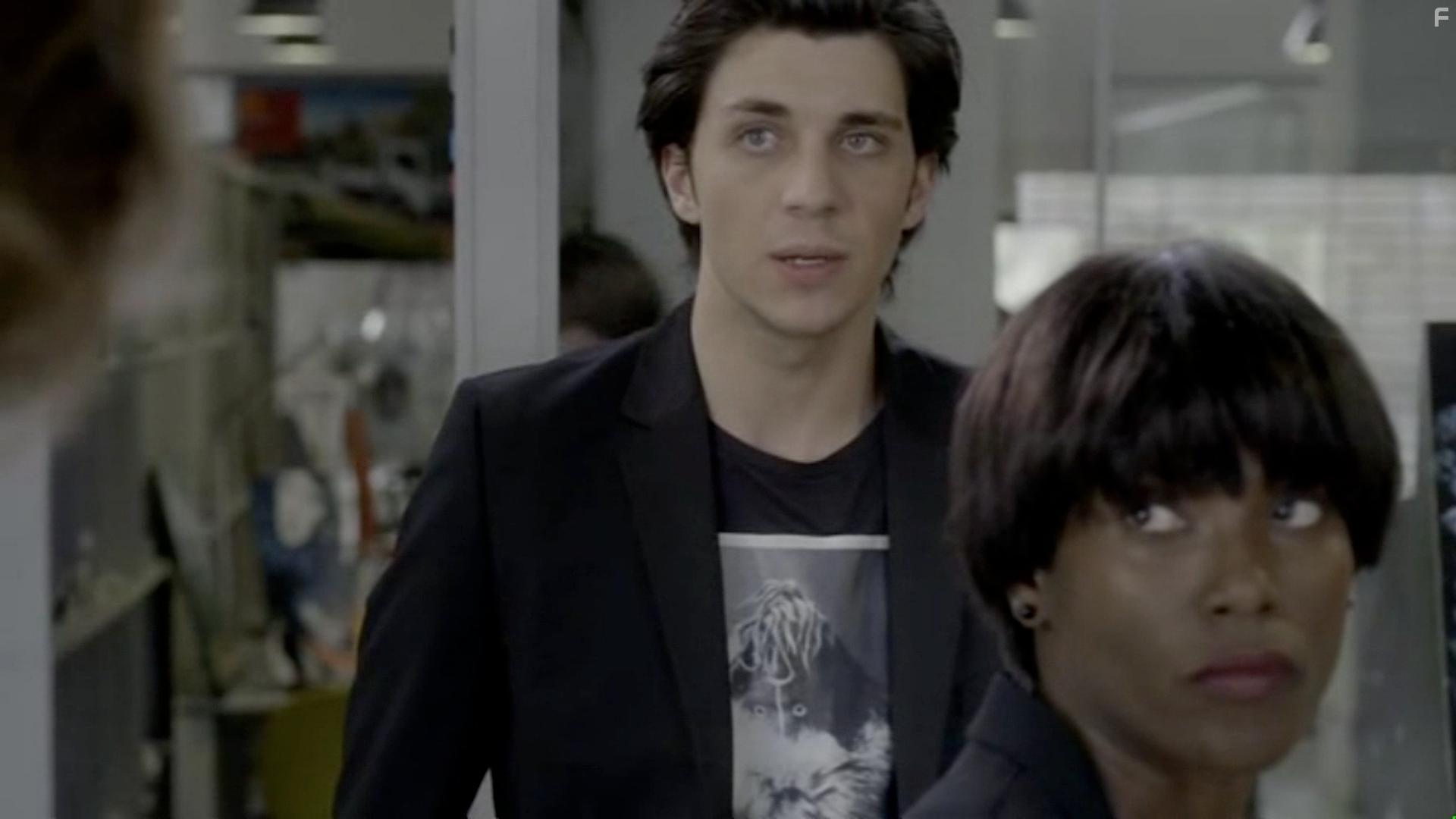 Mata Gabin and Maxence Kouzoubachian in Accus (2015)